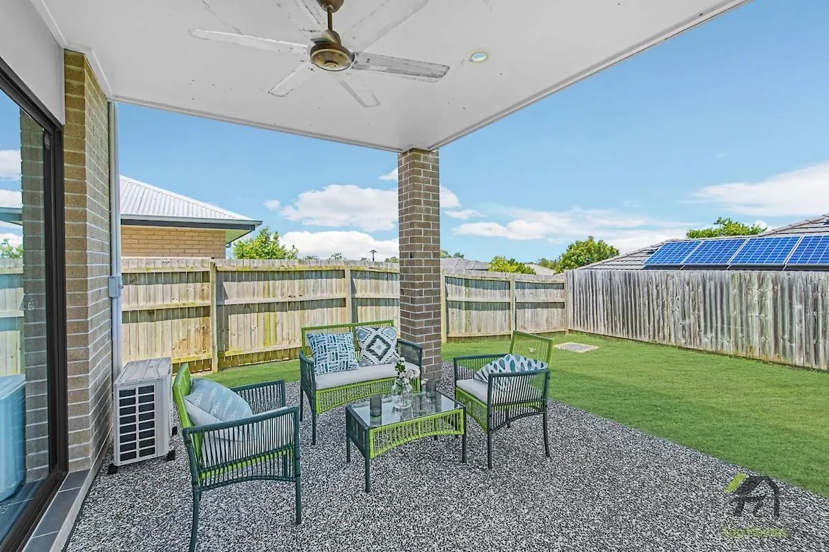 Forest Castle In A Quiet Single-Story House In Coomera Gold Coast