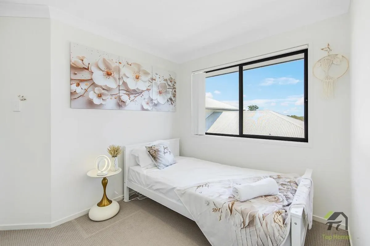 Forest Castle In A Quiet Single-Story House In Coomera Gold Coast